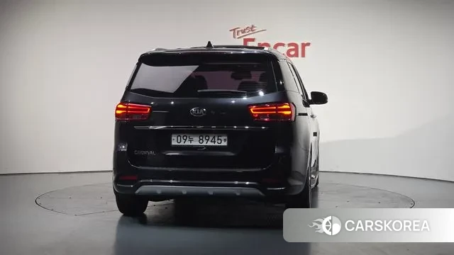 Kia The New Carnival id 3396837 из Кореи 14