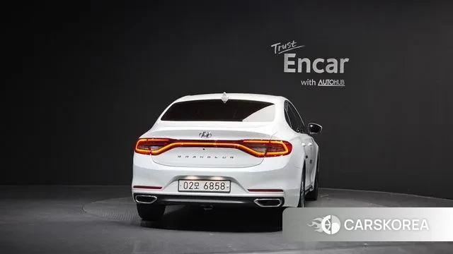 Hyundai Grandeur IG id 3647201 из Кореи 14