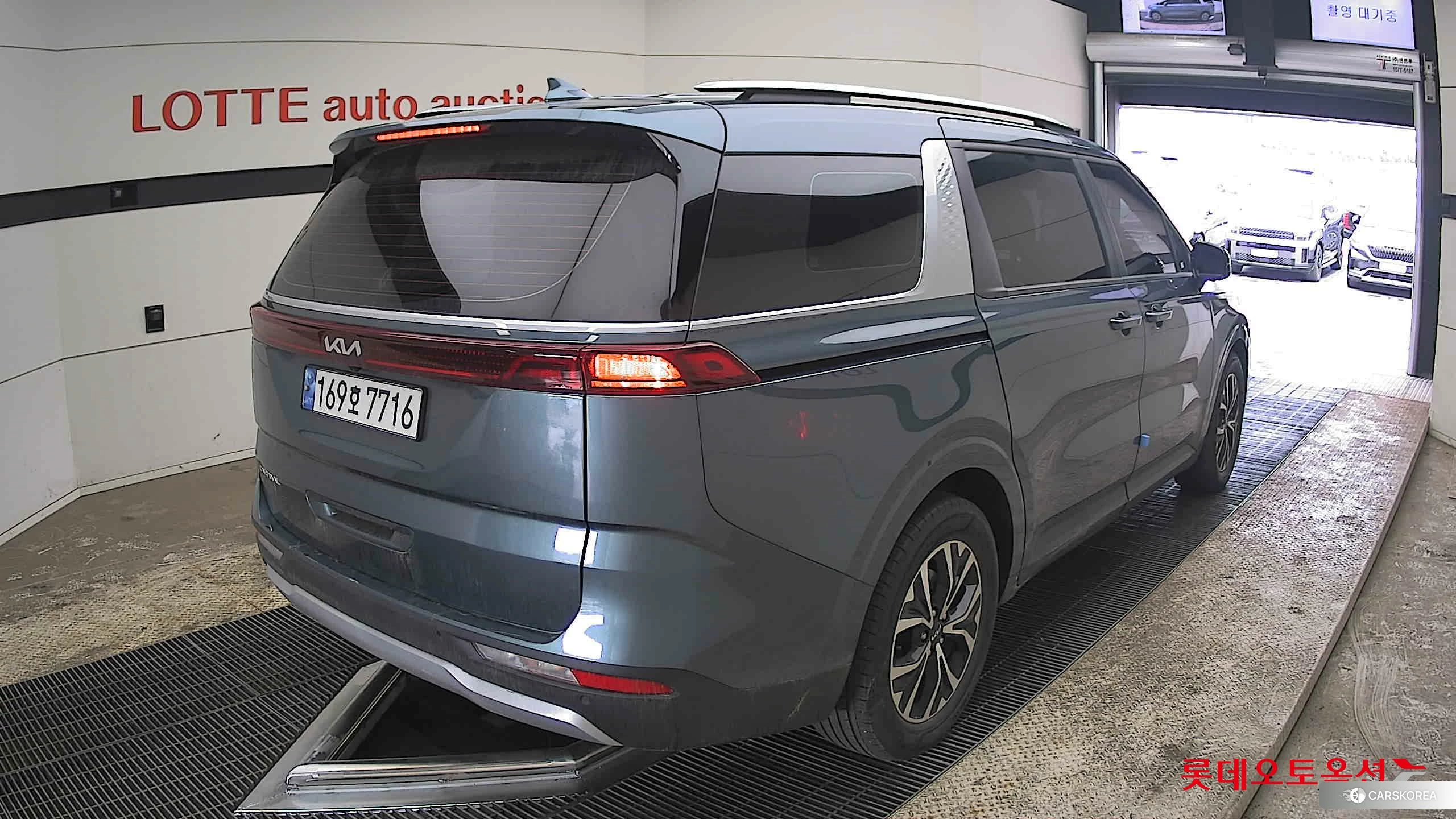 Kia Carnival id 3869418 из Кореи 31