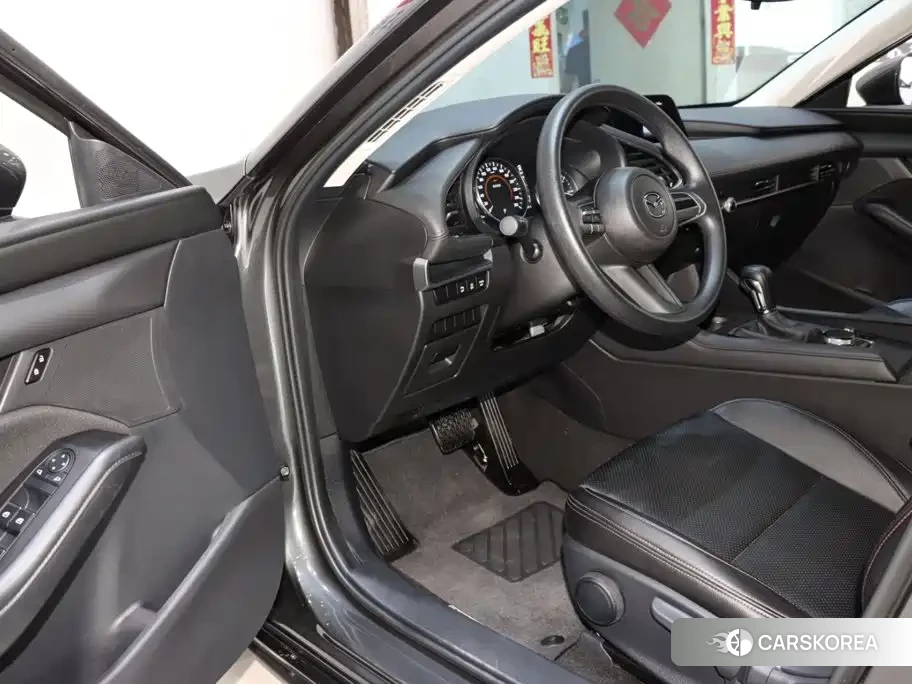 Mazda 3 id 4681090 из Китая 13