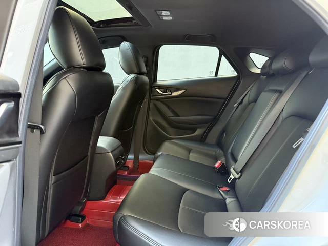 Mazda CX-4 id 4276030 из Китая 19