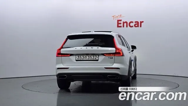 Volvo V60 Cross-Country 2nd Generation id 2875875 из Кореи 14