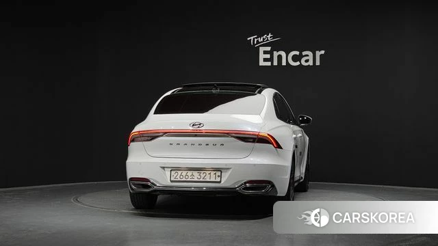Hyundai The New Grandeur IG id 4268795 из Кореи 28