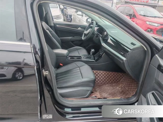 Volkswagen Passat 2022 Черный из Китая, фото 4
