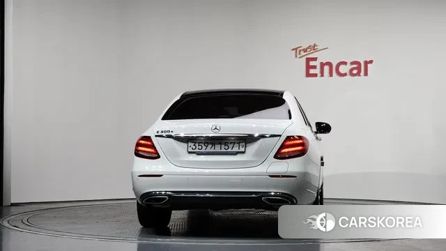 Mercedes-Benz E-Class W213 id 3742149 из Кореи 14