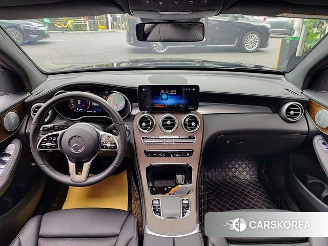 Mercedes-Benz GLC 2021 Коричневый из Китая, фото 5