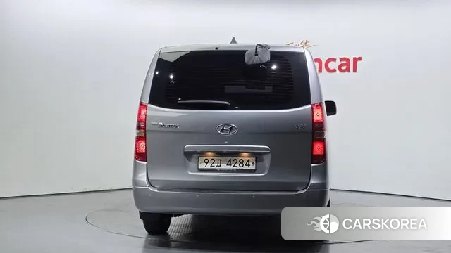 Hyundai The New Grand Starex id 3076146 из Кореи 14