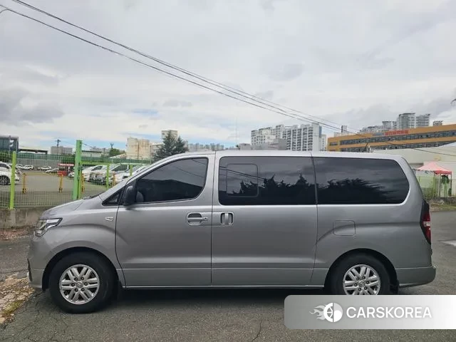 Hyundai The New Grand Starex id 3101476 из Кореи 14