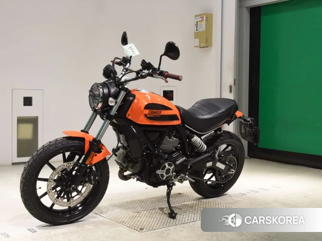 Проданный Ducati SCRAMBLER SIXTY2 2016 из Японии, фото 2