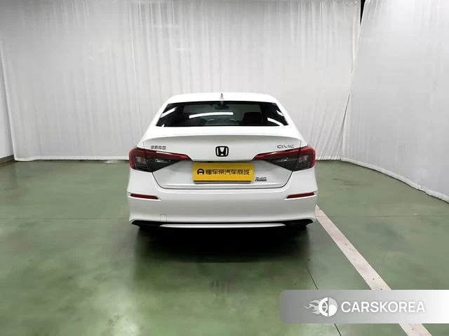 Honda Civic id 4219697 из Китая 14