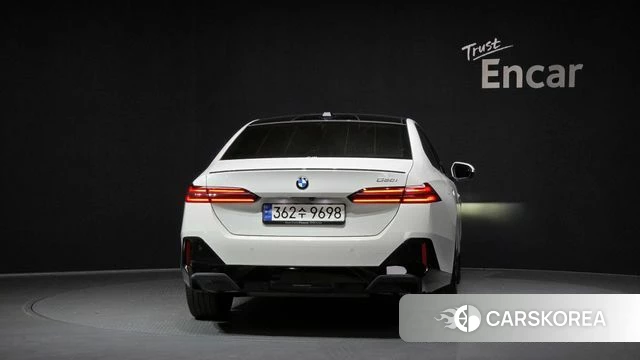 BMW 5 Series (G60) id 4017314 из Кореи 14