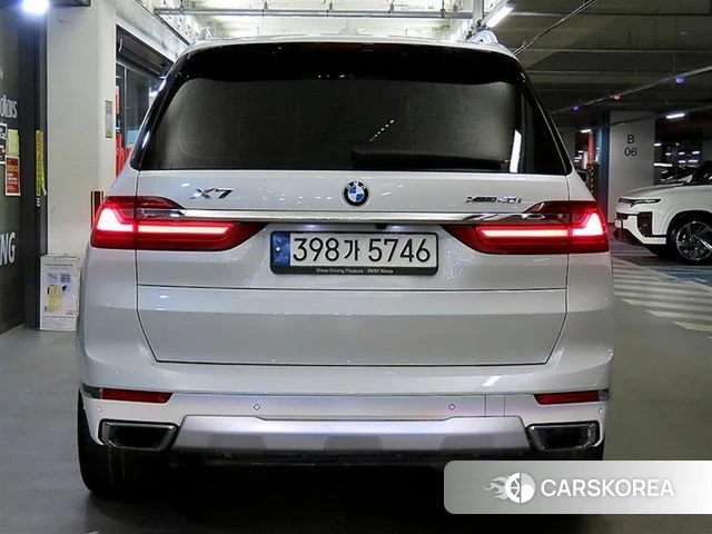 BMW X7 (G07) 2021 Белый из Кореи, фото 4
