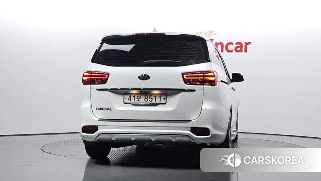 Kia The New Carnival id 2971414 из Кореи 14