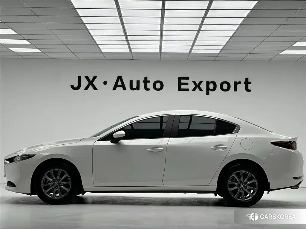 Mazda 3 id 4577616 из Китая 18