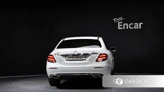 Mercedes-Benz E-Class W213 id 4203822 из Кореи 27