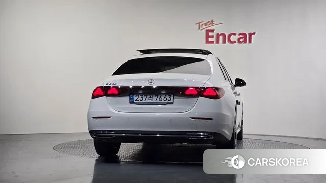 Mercedes-Benz E-Class W214 id 3347448 из Кореи 14