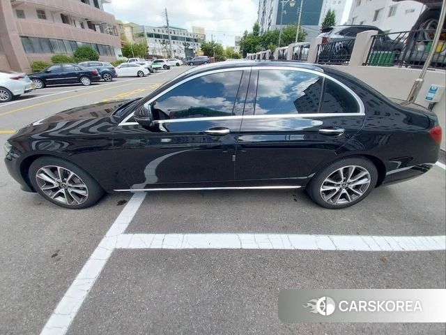 Mercedes-Benz E-Class W213 id 4530682 из Кореи 9