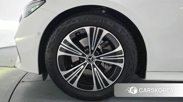 Mercedes-Benz E-Class W214 id 3952661 из Кореи 14