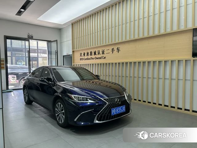 Lexus ES 2023 Другой из Китая, фото 4