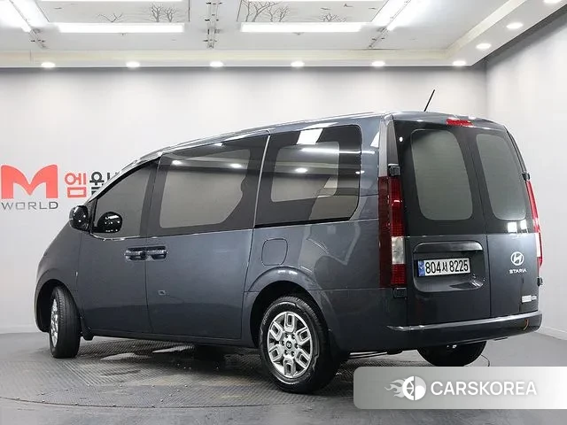 Hyundai Staria id 3696107 из Кореи 14