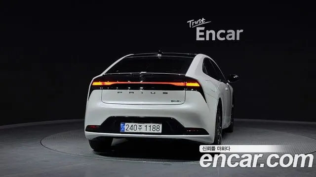 Toyota Prius 5th Generation id 2420822 из Кореи 14