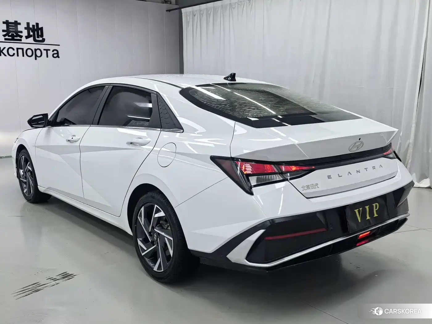 Hyundai Elantra id 4669434 из Китая 14