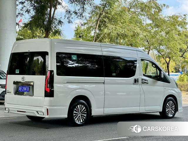 Toyota Hiace id 4266021 из Китая 13