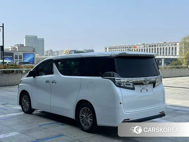 Toyota Wilfa id 4260847 из Китая 8