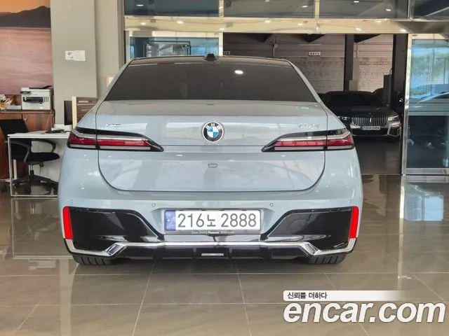 BMW 7 Series (G70) id 2948543 из Кореи 10