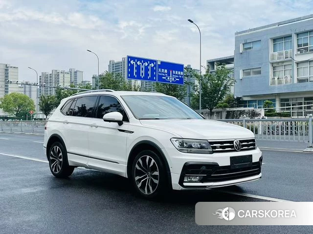 Volkswagen Tiguan L 2021 Белый из Китая, фото 4