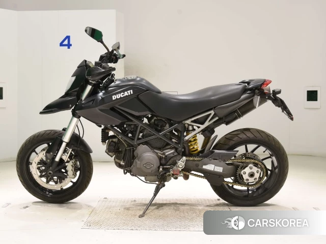 Проданный Ducati HYPERMOTARD 796 2010 из Японии