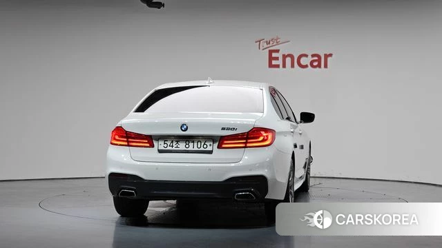 BMW 5 Series (G30) id 4325996 из Кореи 29