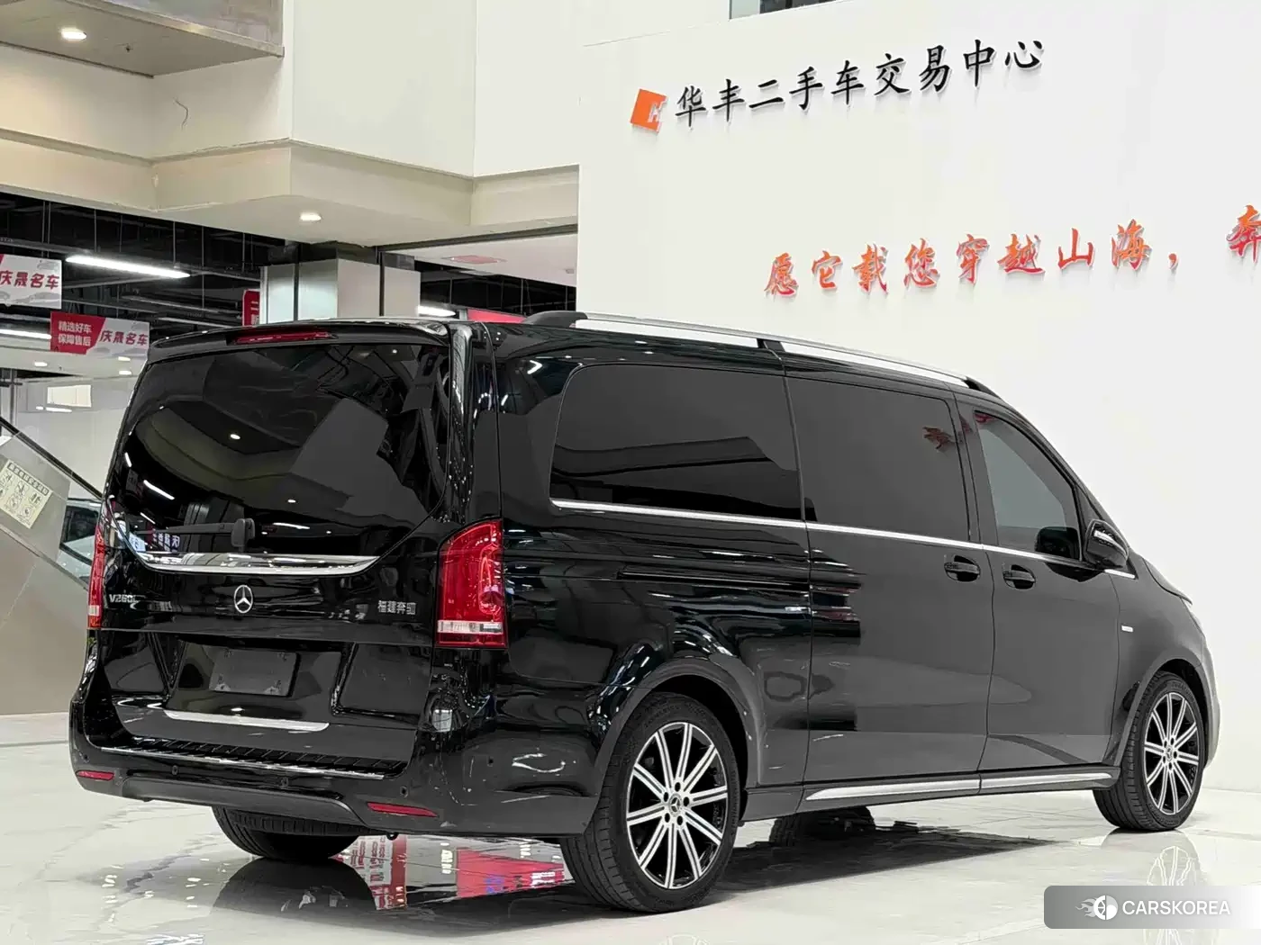 Mercedes-Benz V-Class 2023 Черный из Китая, фото 4