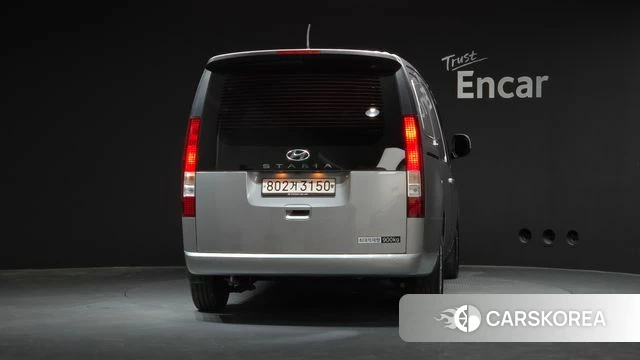 Hyundai Staria id 4292254 из Кореи 14