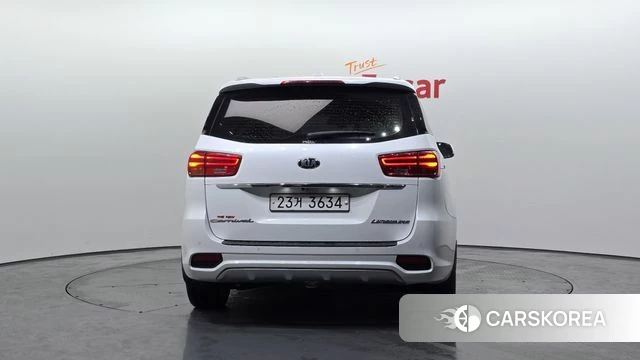 Kia The New Carnival id 4020310 из Кореи 14