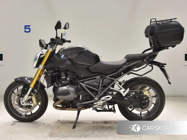 BMW R1200R 2015 из Японии