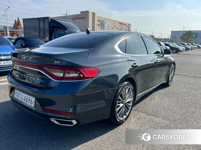 Hyundai Grandeur IG id 3429239 из Кореи 14