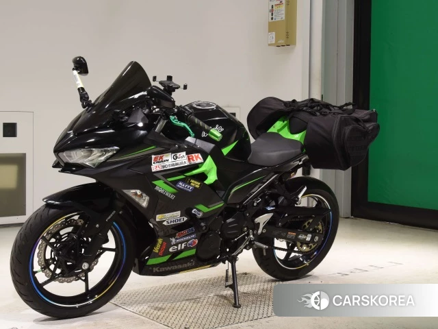 Kawasaki NINJA 400 2019 из Японии, фото 4