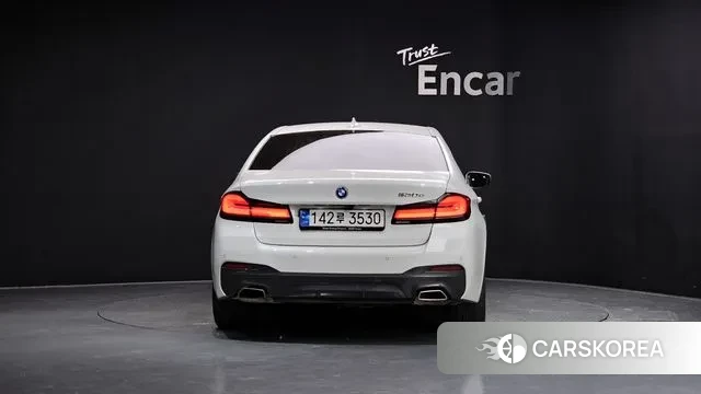 BMW 5 Series (G30) id 3022620 из Кореи 14