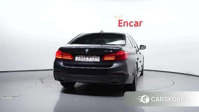 BMW 5 Series (G30) id 3008640 из Кореи 14