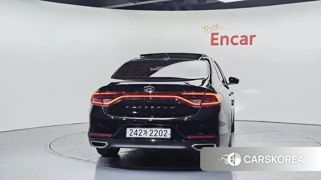 Hyundai Grandeur IG id 3459936 из Кореи 14