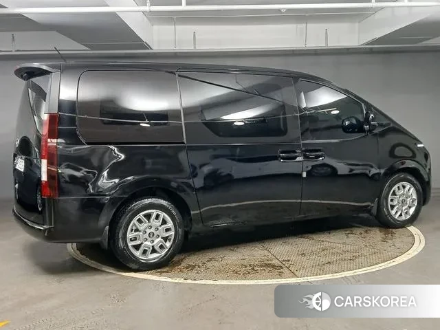 Hyundai Staria id 3751025 из Кореи 14