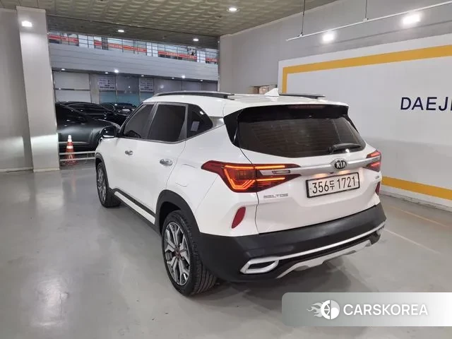 Kia Seltos id 3362657 из Кореи 14