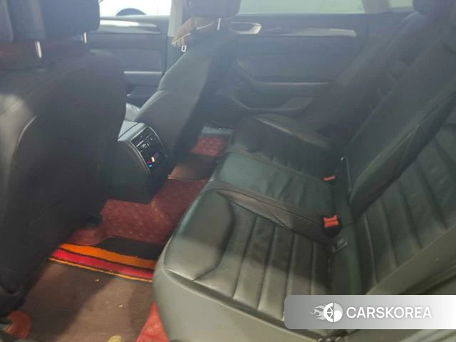 Volkswagen CC 2021 Желтый из Китая, фото 5