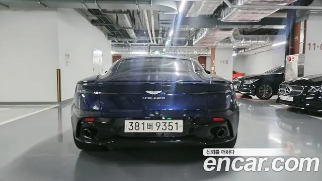 Aston Martin DB11 2019 Синий из Кореи, фото 4