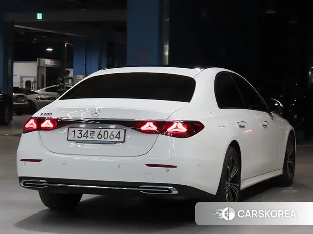 Mercedes-Benz E-Class W214 id 3487069 из Кореи 14