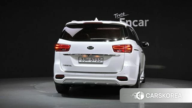 Kia The New Carnival id 4760373 из Кореи 14