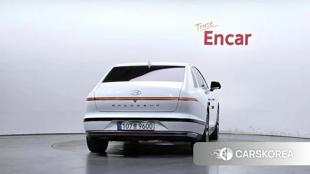 Hyundai Grandeur Hybrid (GN7) id 4928908 из Кореи 28