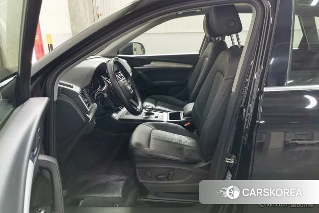 Audi Q5L id 4273207 из Китая 18