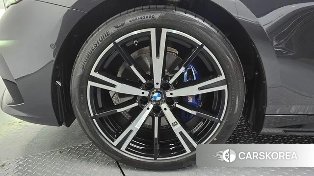 BMW 5 Series (G60) id 4462383 из Кореи 25